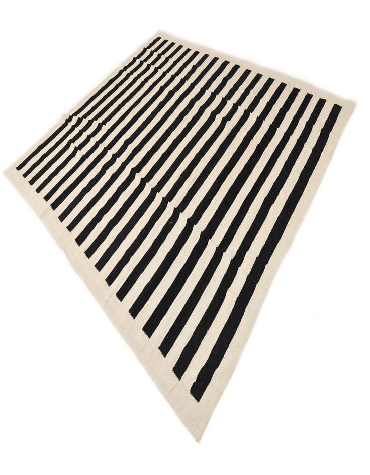 Detail image of  8' 3 x 9' 7  Hand Woven Kilim Modern Wool Rug