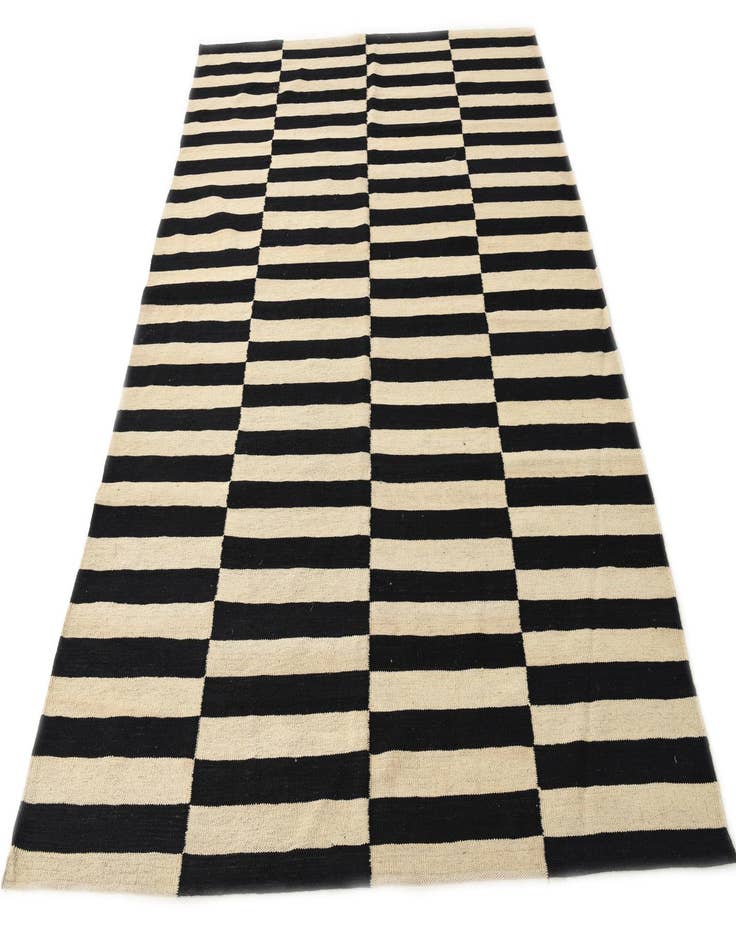 Detail image of  5' 9 x 7' 10  Hand Woven Kilim Modern Wool Rug