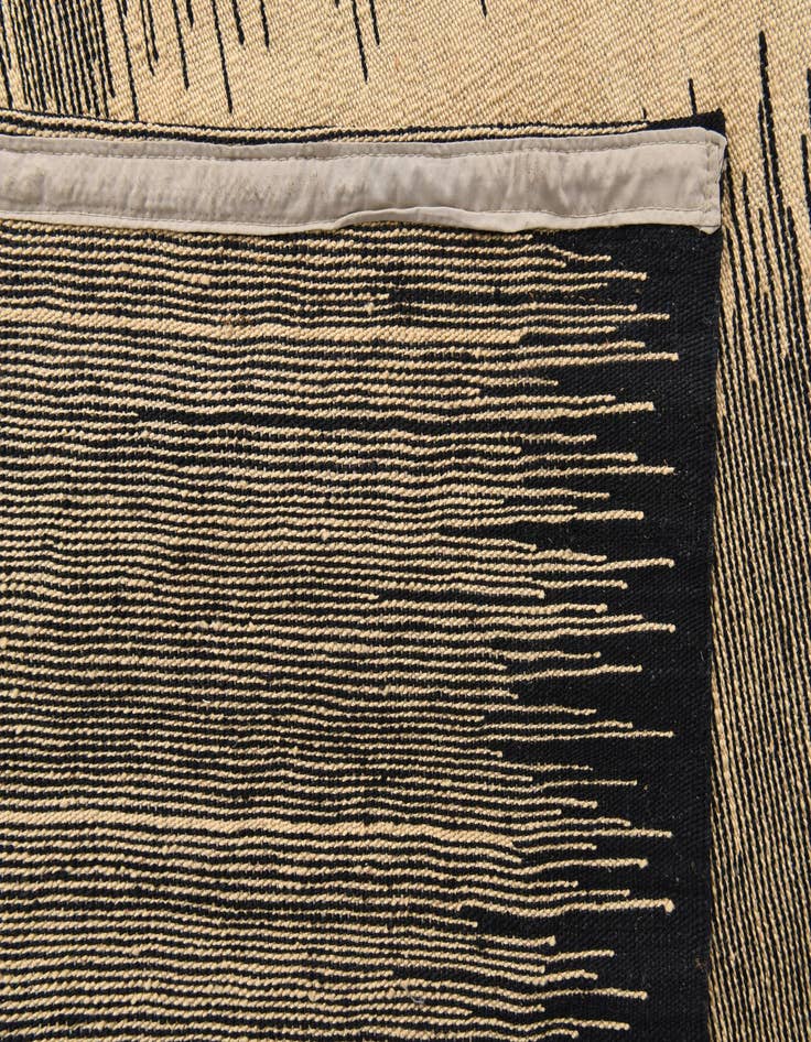 Detail image of  8' 2 x 9' 7  Hand Woven Kilim Modern Wool Rug