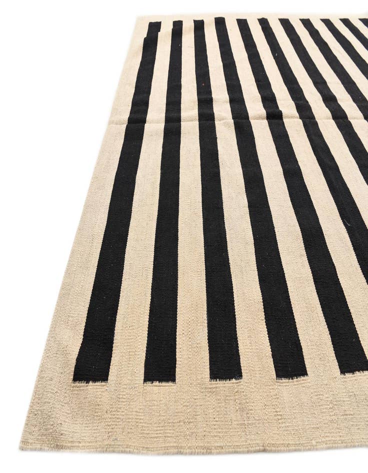 Detail image of  6' 7 x 9' 9  Hand Woven Kilim Modern Wool Rug
