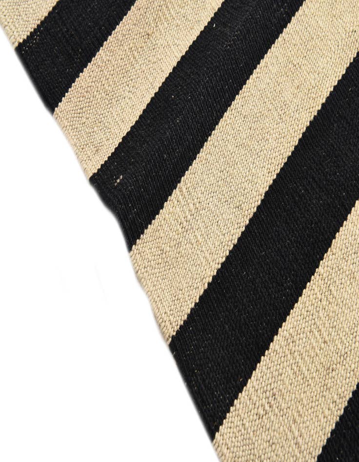 Detail image of  3' 4 x 4' 9  Hand Woven Kilim Modern Wool Rug