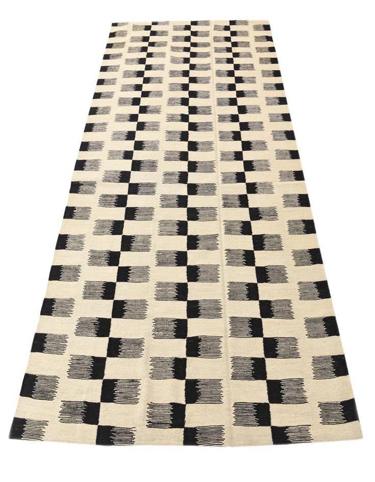 Detail image of  5' 7 x 7' 9  Hand Woven Kilim Modern Wool Rug