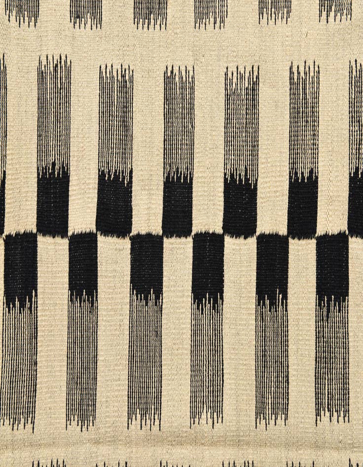 Detail image of  5' 7 x 7' 9  Hand Woven Kilim Modern Wool Rug