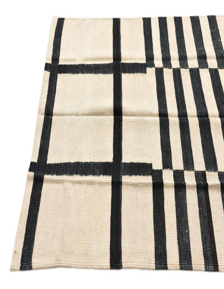 Detail image of  4' x 5' 9  Hand Woven Kilim Modern Wool Rug