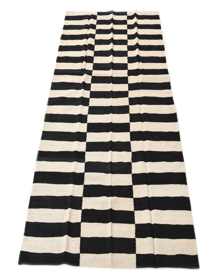 Detail image of  4' 1 x 6'  Hand Woven Kilim Modern Wool Rug