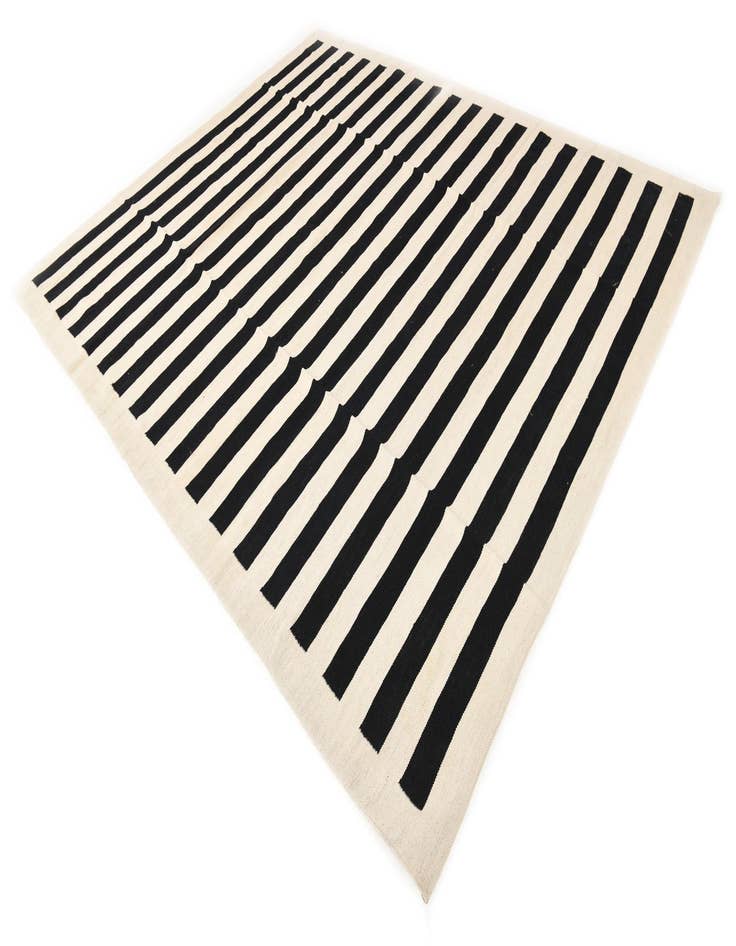 Detail image of  8' 3 x 9' 9  Hand Woven Kilim Modern Wool Rug