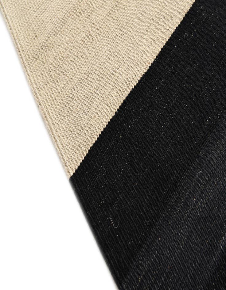 Detail image of  6' x 7' 7  Hand Woven Kilim Modern Wool Rug