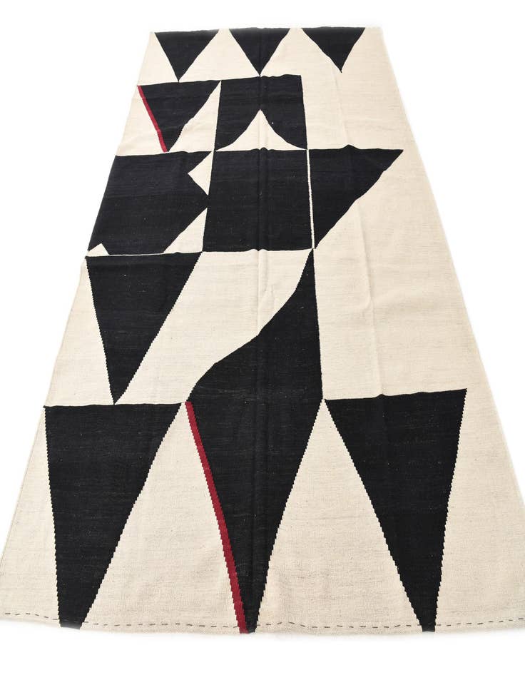 Detail image of  7' x 9' 6  Hand Woven Kilim Modern Wool Rug