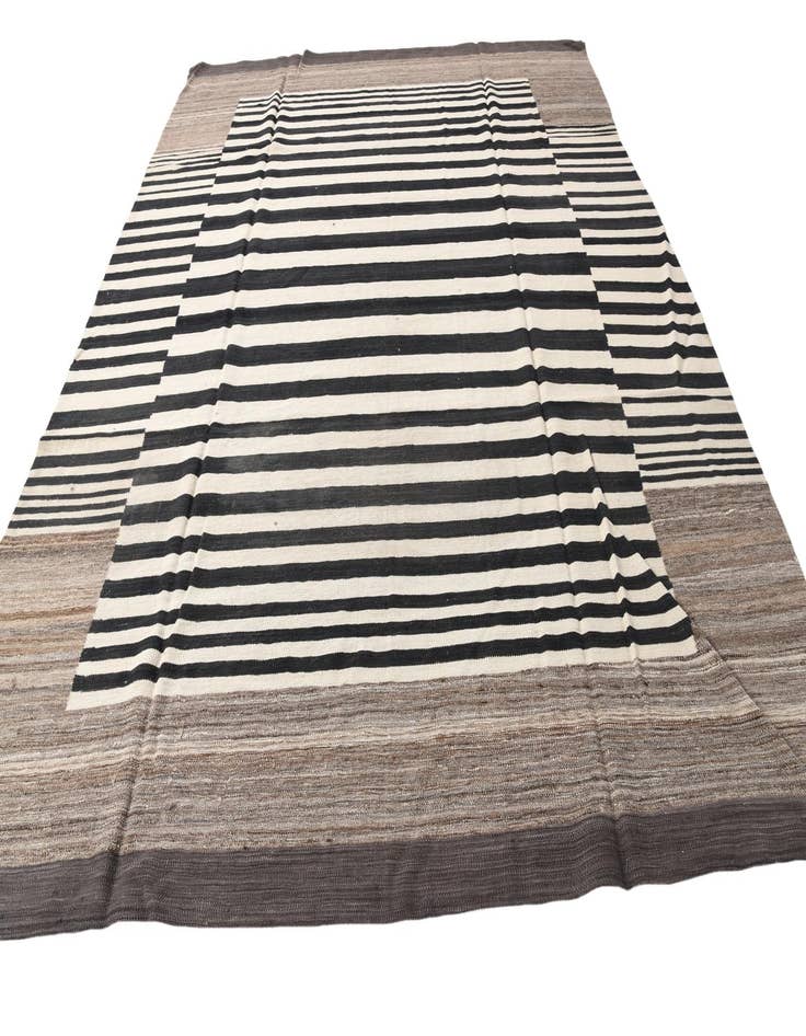 Detail image of  7' 11 x 9' 7  Hand Woven Kilim Modern Wool Rug