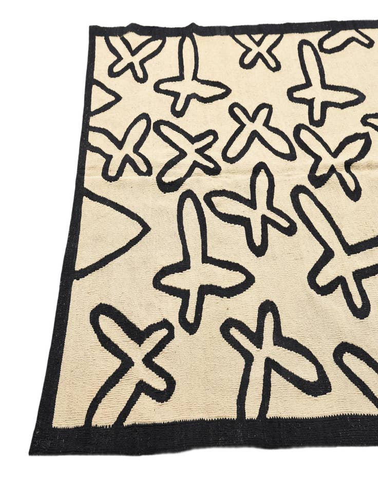 Detail image of  5' 2 x 6' 5  Hand Woven Kilim Modern Wool Rug