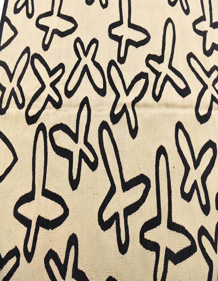 Detail image of  5' 2 x 6' 5  Hand Woven Kilim Modern Wool Rug