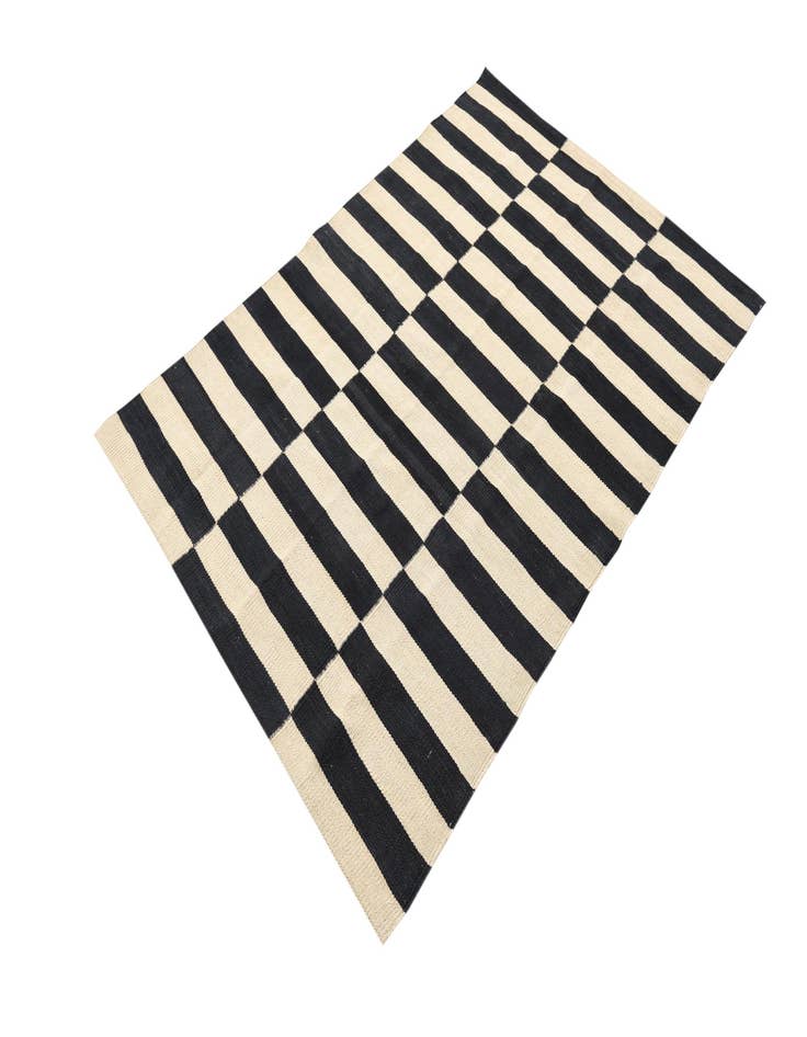 Detail image of  3' 4 x 4' 11  Hand Woven Kilim Modern Wool Rug