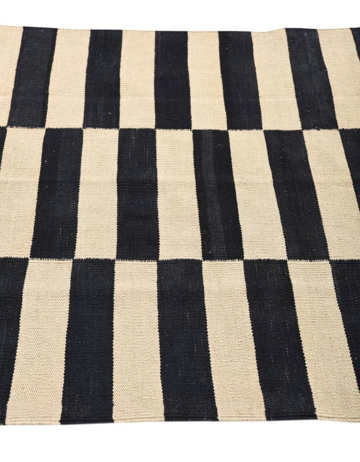 Detail image of  3' 4 x 4' 11  Hand Woven Kilim Modern Wool Rug