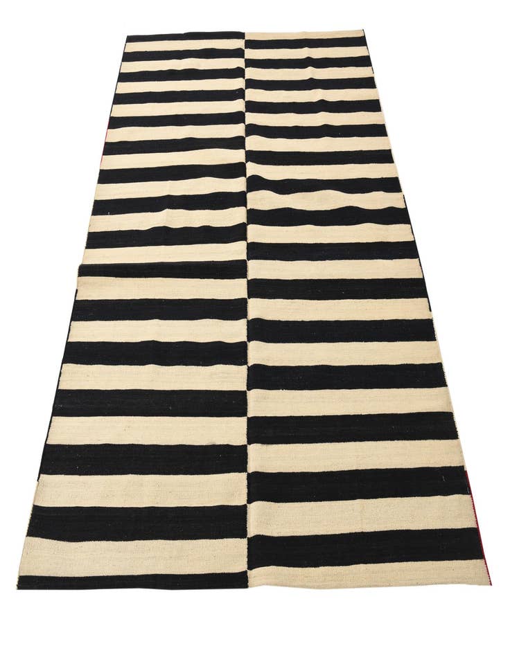 Detail image of  5' 2 x 6' 6  Hand Woven Kilim Modern Wool Rug