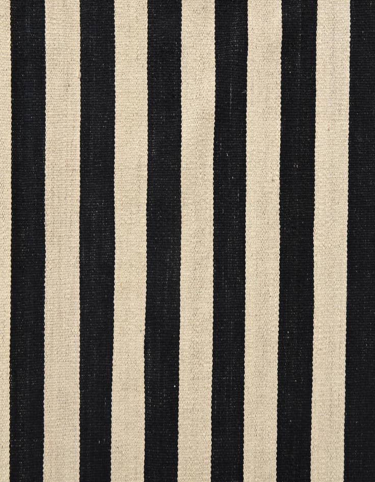 Detail image of  6' 9 x 9' 7  Hand Woven Kilim Modern Wool Rug