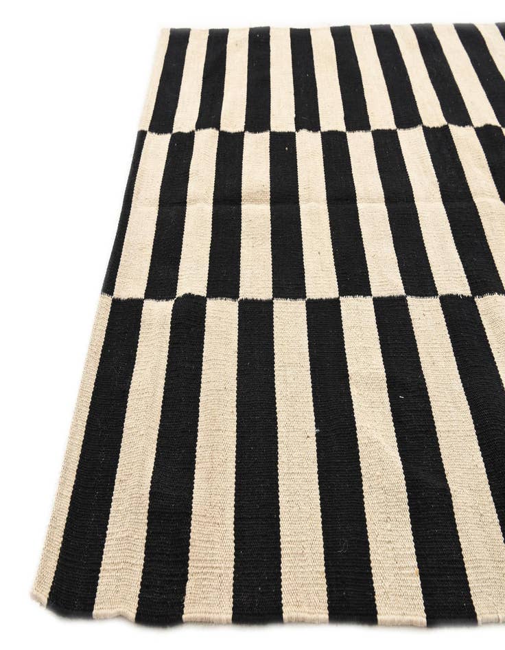 Detail image of  3' 6 x 4' 8  Hand Woven Kilim Modern Wool Rug