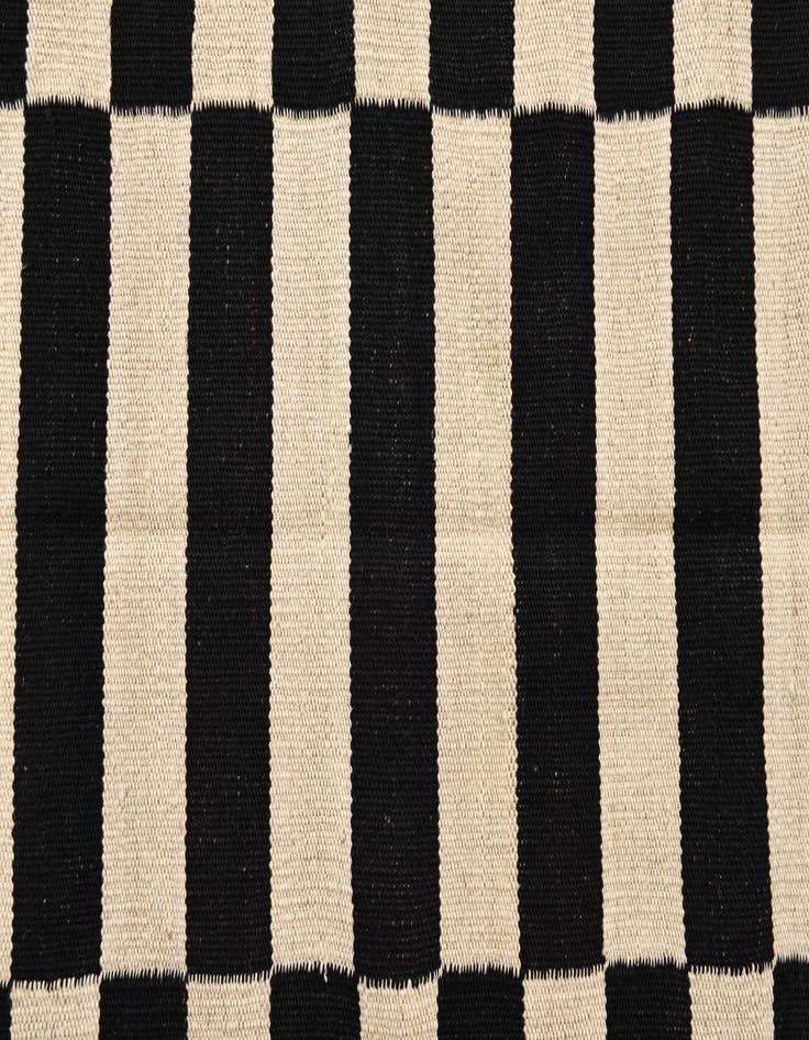 Detail image of  3' 6 x 4' 8  Hand Woven Kilim Modern Wool Rug