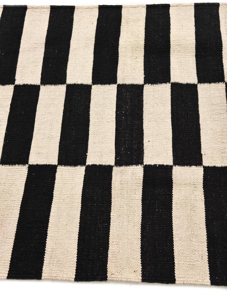 Detail image of  2' 8 x 3' 10  Hand Woven Kilim Modern Wool Rug