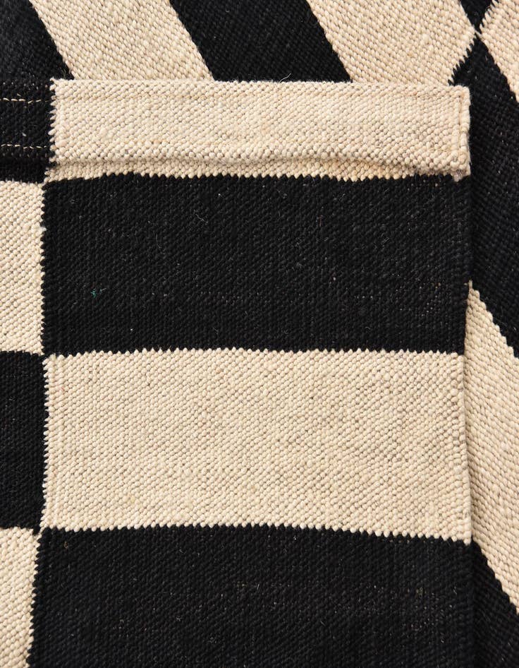 Detail image of  2' 8 x 3' 9  Hand Woven Kilim Modern Wool Rug