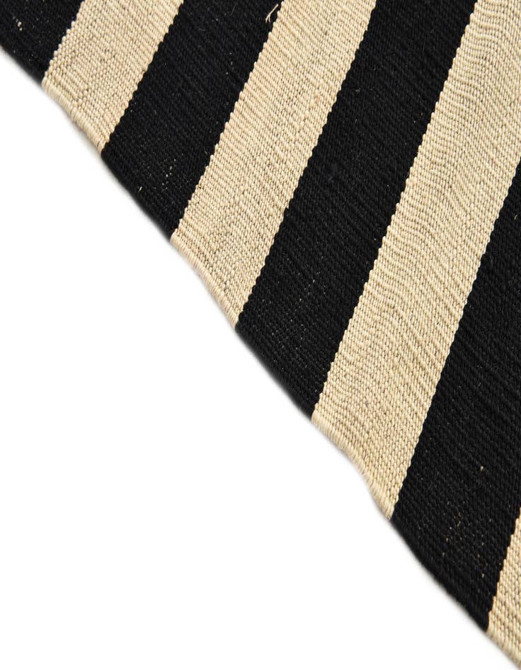 Detail image of  3' 4 x 4' 9  Hand Woven Kilim Modern Wool Rug