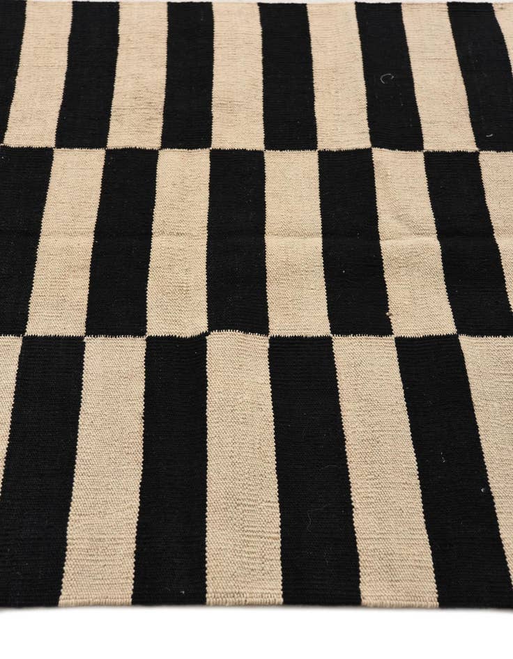 Detail image of  3' 6 x 4' 11  Hand Woven Kilim Modern Wool Rug
