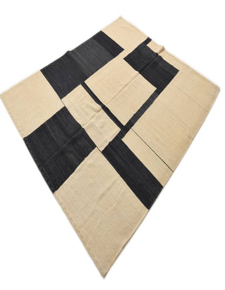 Detail image of  6' 1 x 7' 5  Hand Woven Kilim Modern Wool Rug