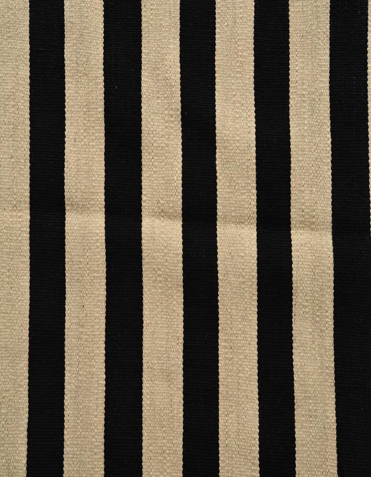 Detail image of  5' 7 x 7' 8  Hand Woven Kilim Modern Wool Rug