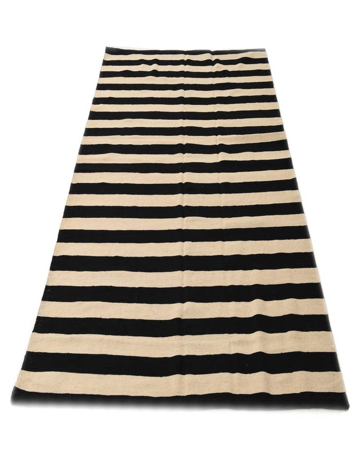 Detail image of  5' 6 x 7' 8  Hand Woven Kilim Modern Wool Rug