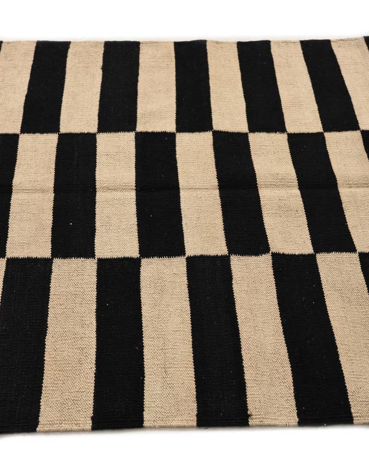 Detail image of  3' 3 x 4' 9  Hand Woven Kilim Modern Wool Rug