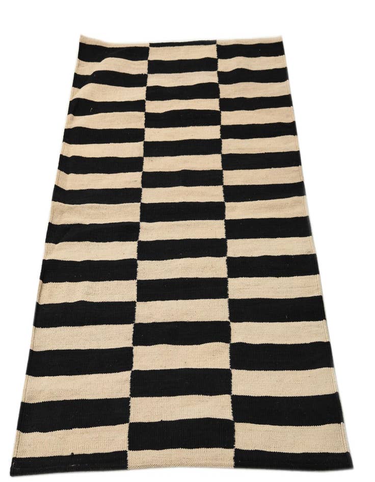 Detail image of  3' 3 x 4' 8  Hand Woven Kilim Modern Wool Rug