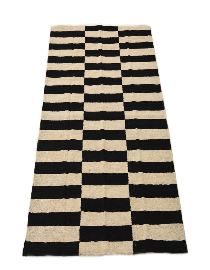 Detail image of  3' 4 x 4' 10  Hand Woven Kilim Modern Wool Rug