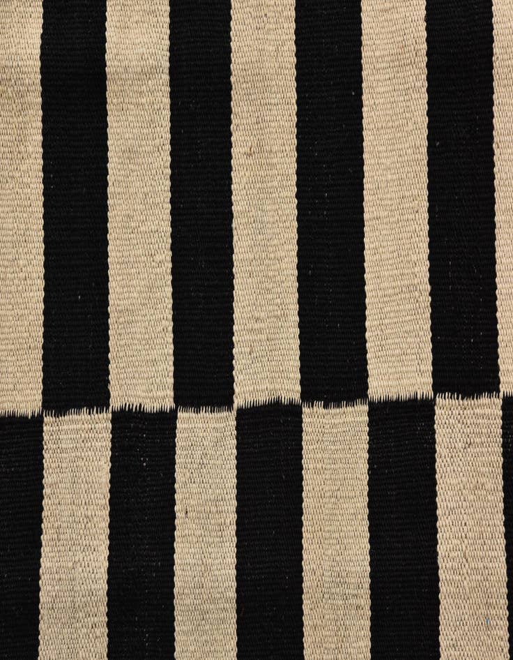 Detail image of  3' 4 x 4' 10  Hand Woven Kilim Modern Wool Rug
