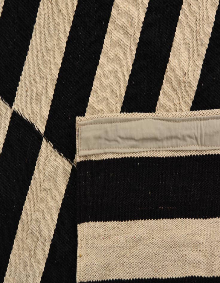 Detail image of  3' 4 x 4' 10  Hand Woven Kilim Modern Wool Rug