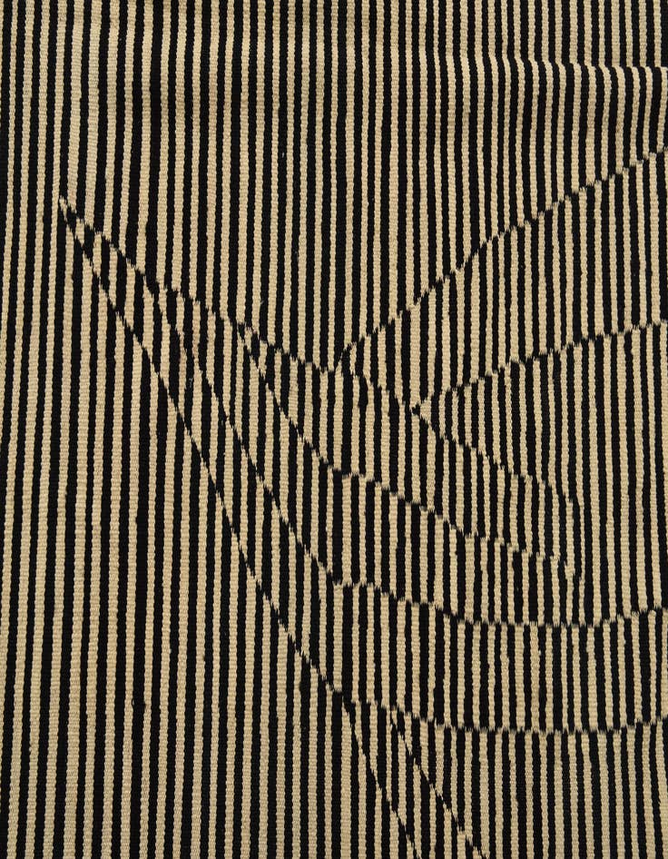 Detail image of  5' 7 x 7' 9  Hand Woven Kilim Modern Wool Rug