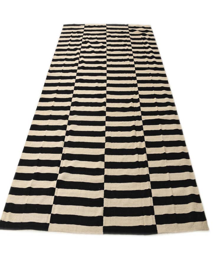 Detail image of  8' 2 x 11' 1  Hand Woven Kilim Modern Wool Rug