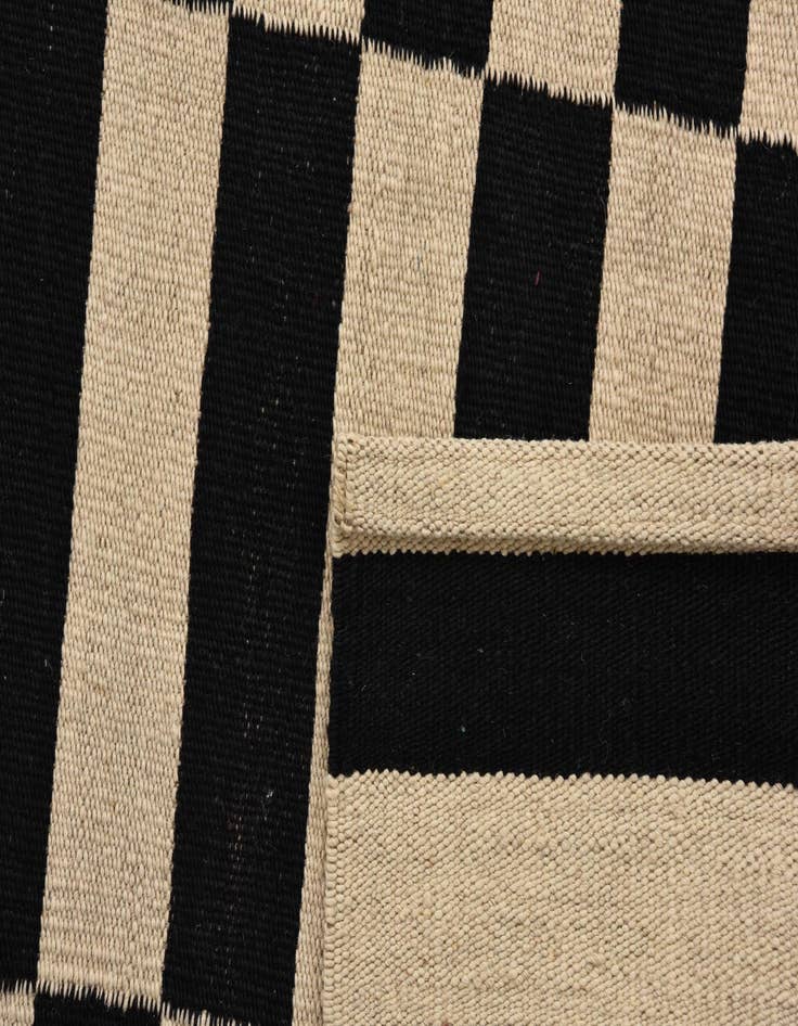 Detail image of  2' 8 x 3' 9  Hand Woven Kilim Modern Wool Rug