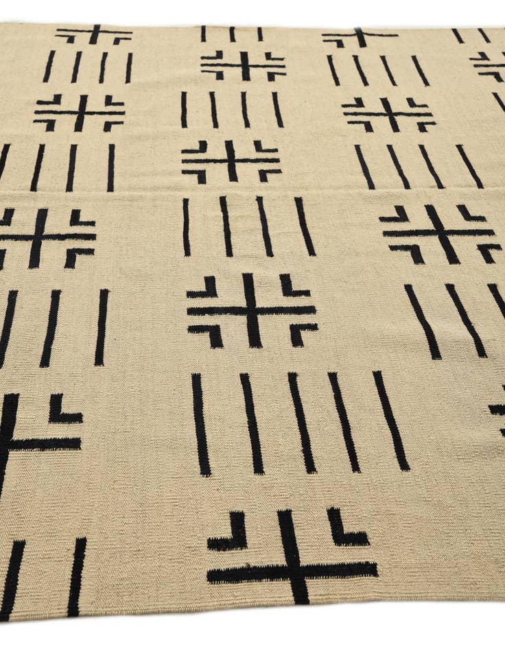Detail image of  7' 11 x 9' 3  Hand Woven Kilim Modern Wool Rug