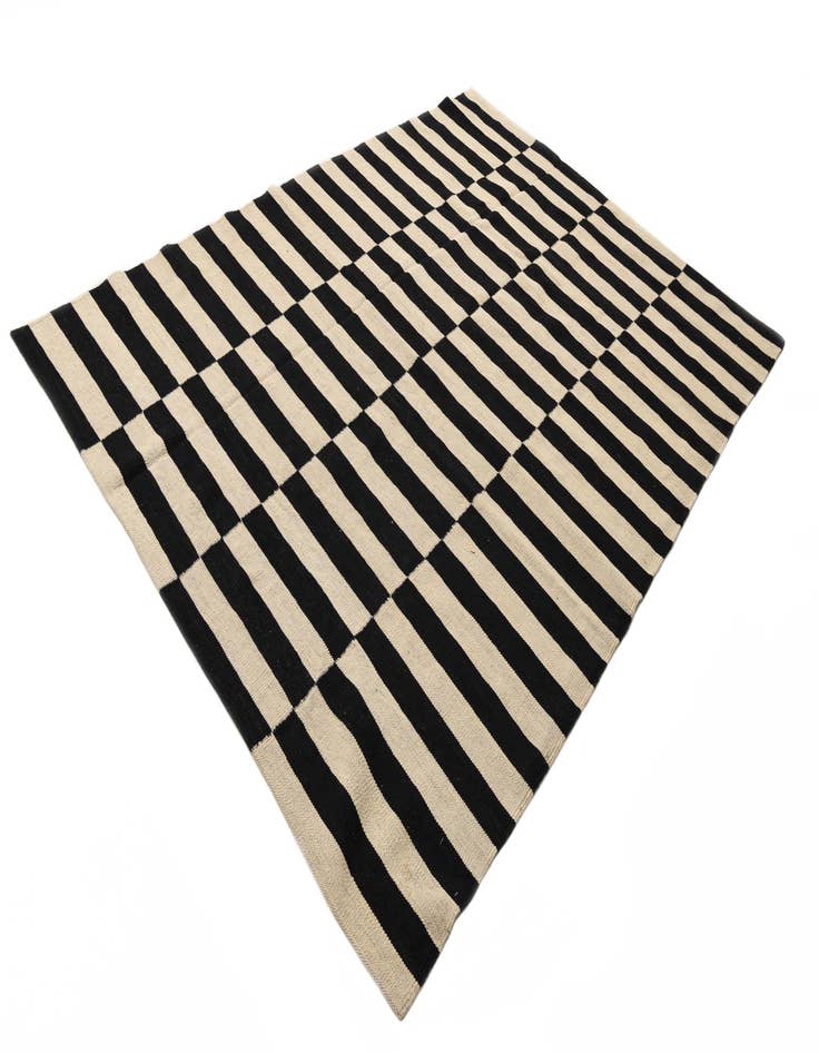 Detail image of  5' 8 x 7' 9  Hand Woven Kilim Modern Wool Rug