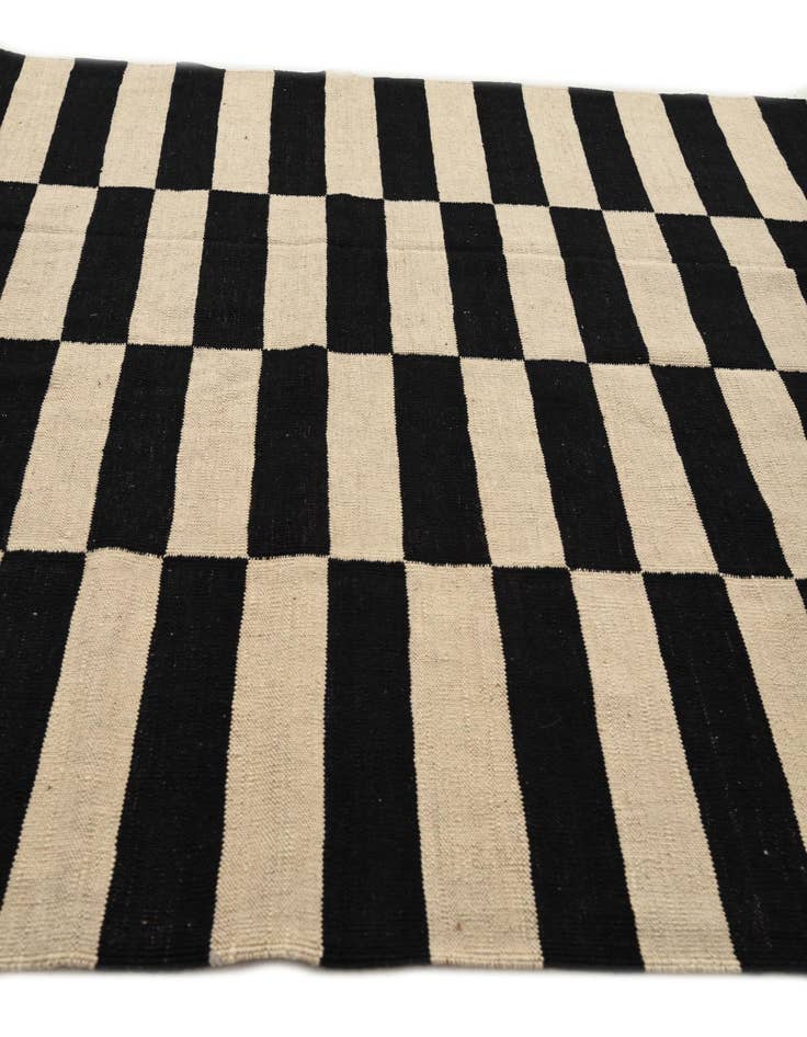 Detail image of  5' 8 x 7' 9  Hand Woven Kilim Modern Wool Rug