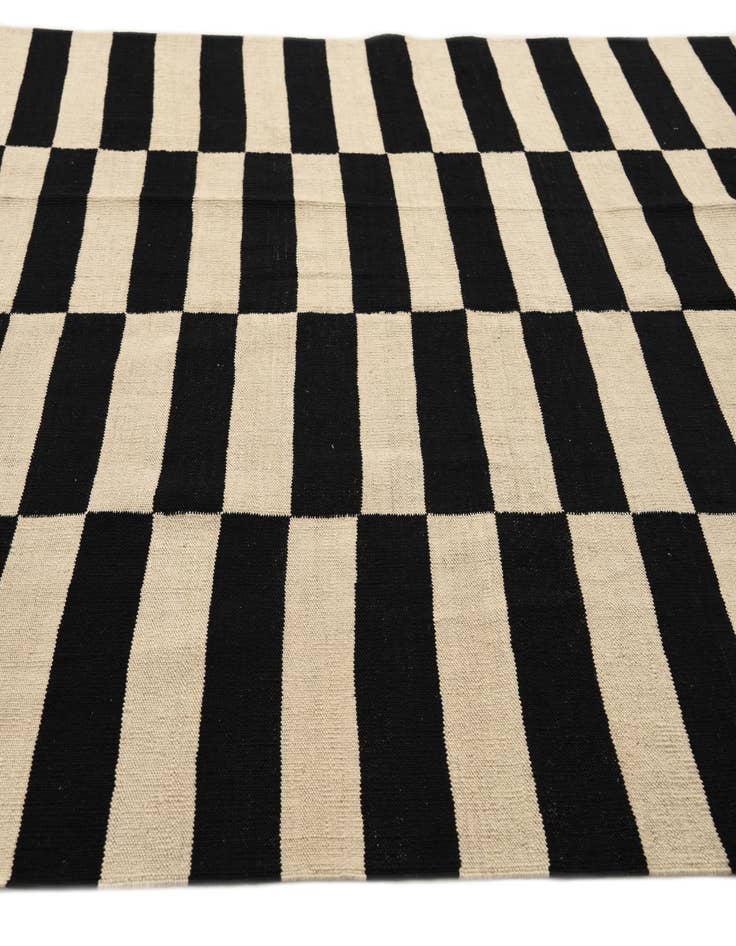 Detail image of  5' 8 x 7' 11  Hand Woven Kilim Modern Wool Rug