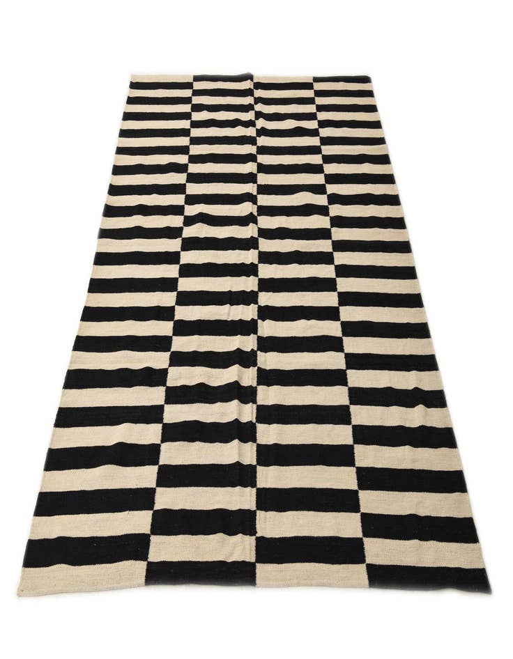 Detail image of  5' 7 x 7' 10  Hand Woven Kilim Modern Wool Rug