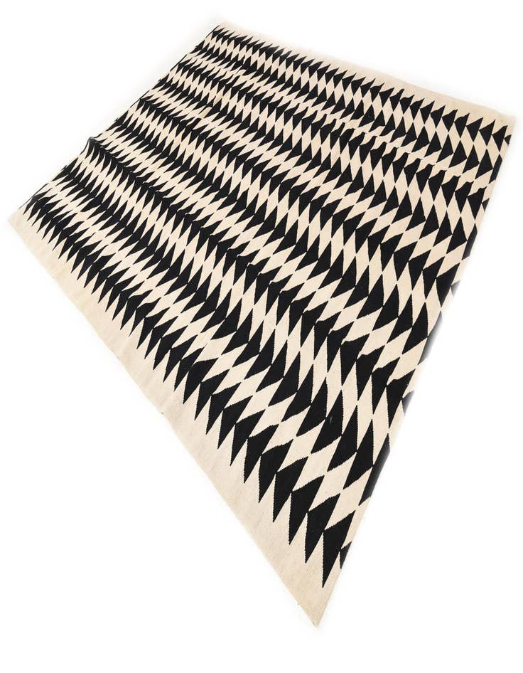 Detail image of  8' 3 x 10'  Hand Woven Kilim Modern Wool Rug