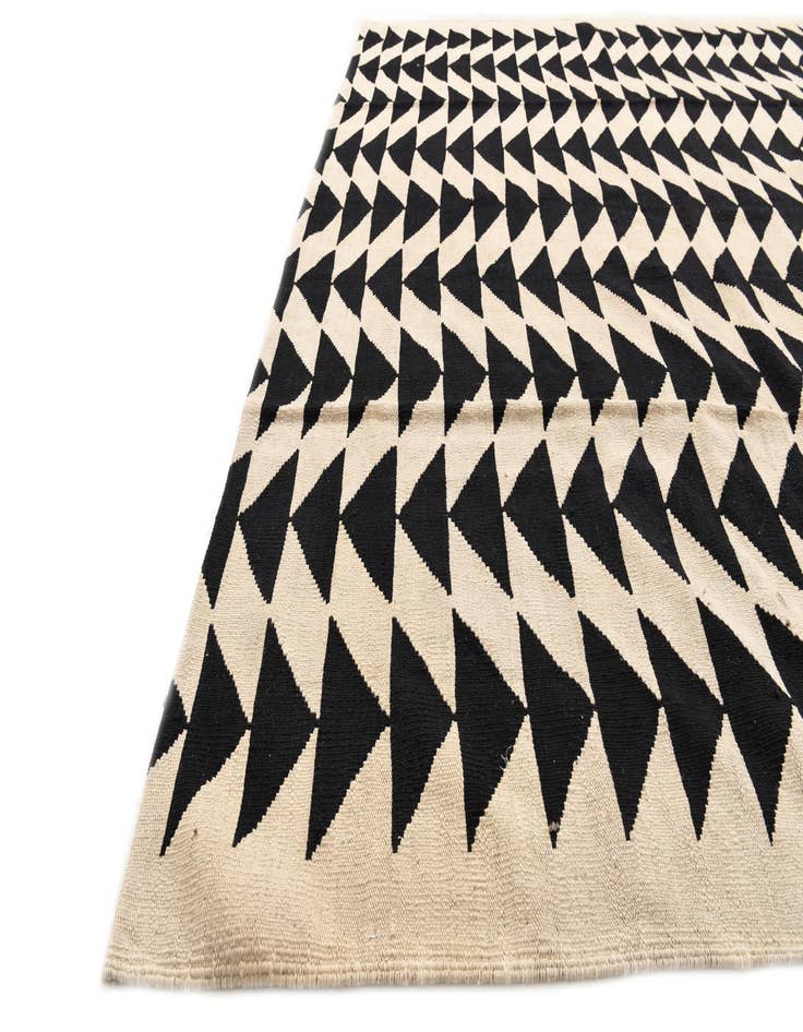 Detail image of  8' 3 x 10'  Hand Woven Kilim Modern Wool Rug