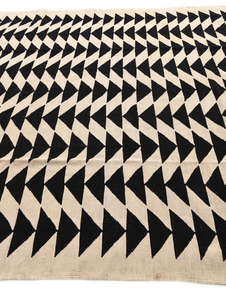 Detail image of  8' 3 x 10'  Hand Woven Kilim Modern Wool Rug