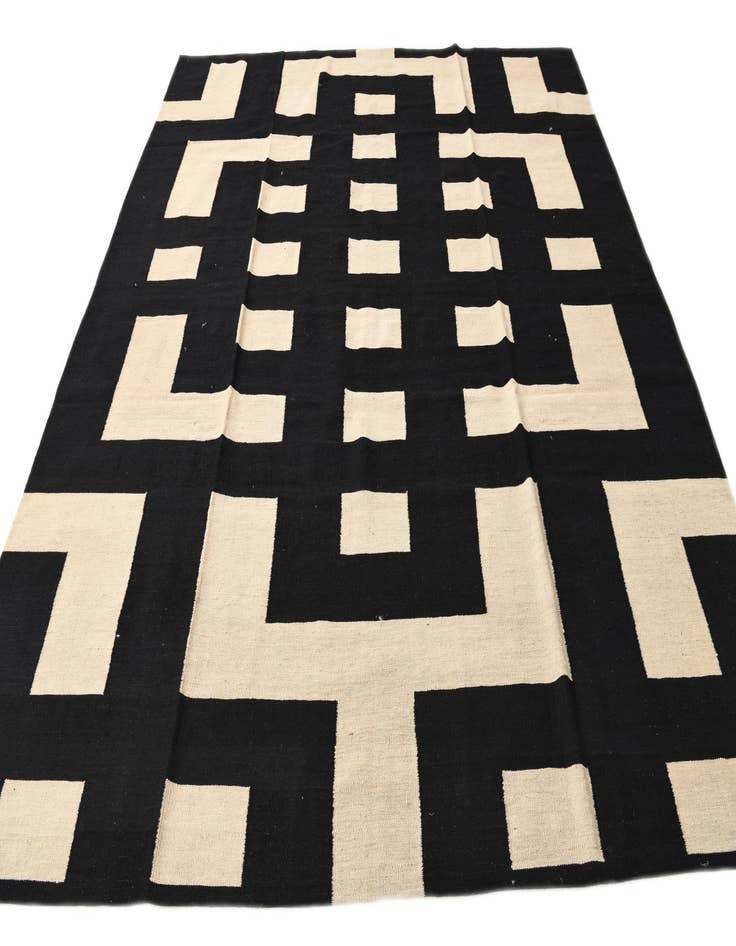 Detail image of  8' 6 x 9' 7  Hand Woven Kilim Modern Wool Rug