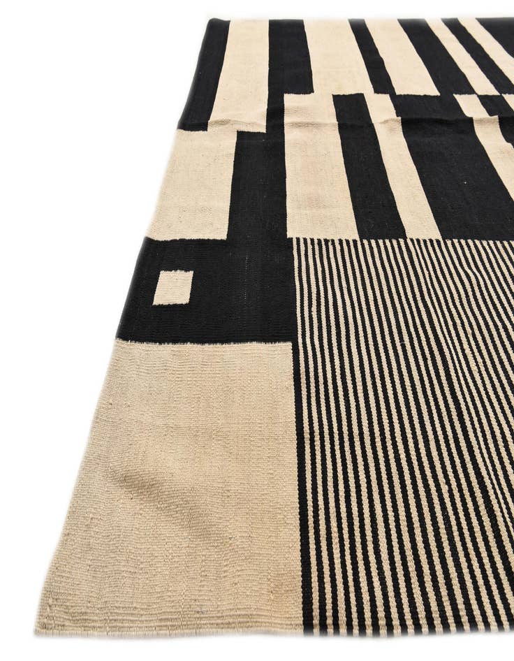 Detail image of  6' 7 x 9' 8  Hand Woven Kilim Modern Wool Rug