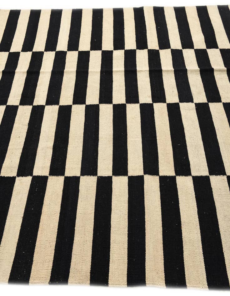 Detail image of  5' 8 x 8'  Hand Woven Kilim Modern Wool Rug