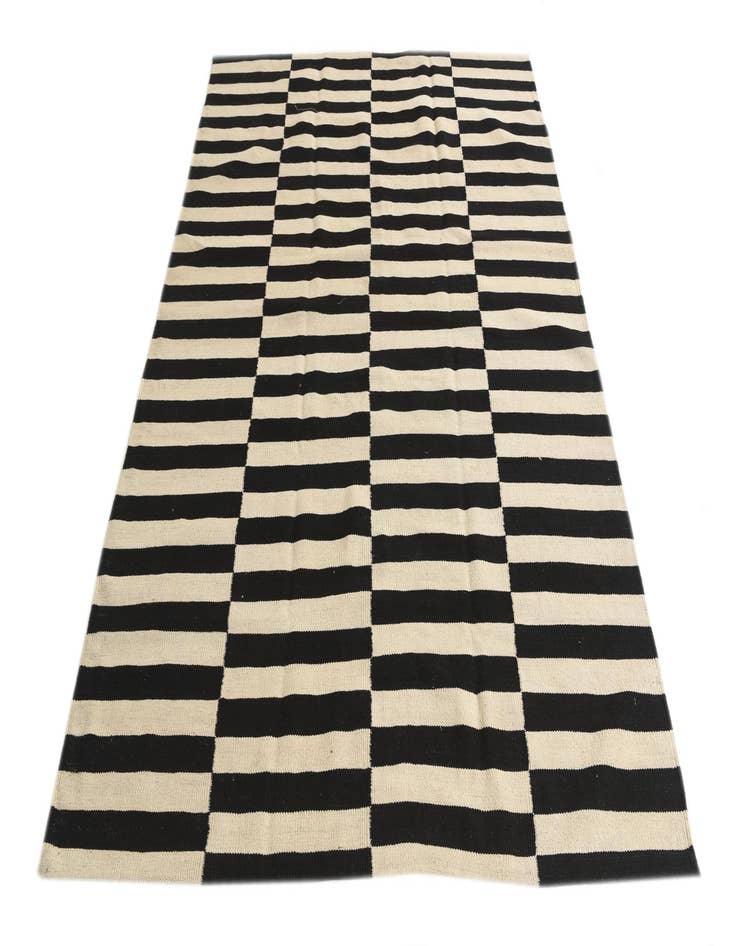 Detail image of  5' 8 x 7' 9  Hand Woven Kilim Modern Wool Rug