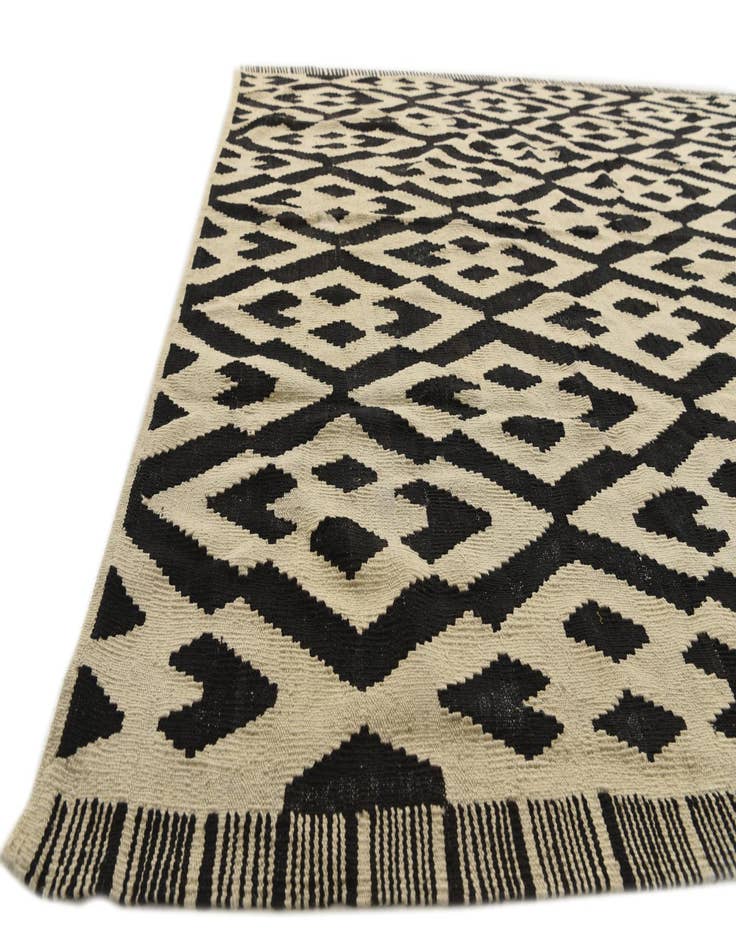 Detail image of  7' x 9' 5  Hand Woven Kilim Modern Wool Rug