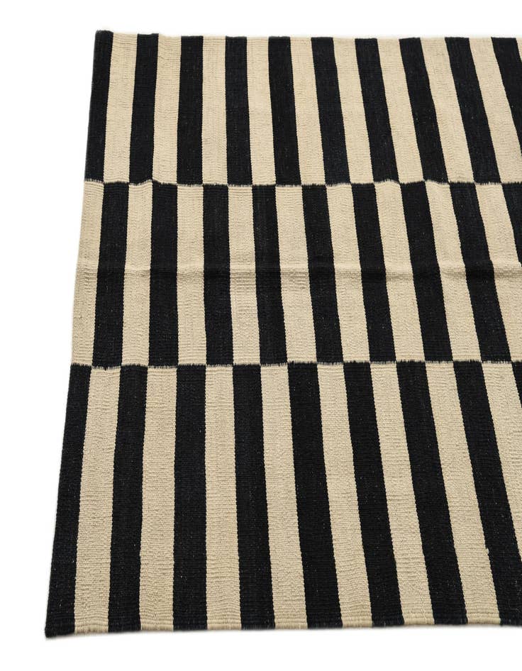 Detail image of  3' 5 x 5'  Hand Woven Kilim Modern Wool Rug